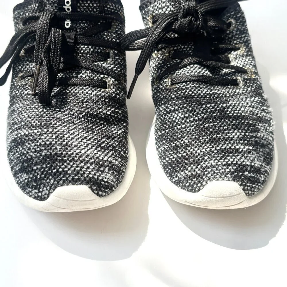 Adidas Women's Cloudfoam Black & White Lace Up Running Shoes - Sz 7.5